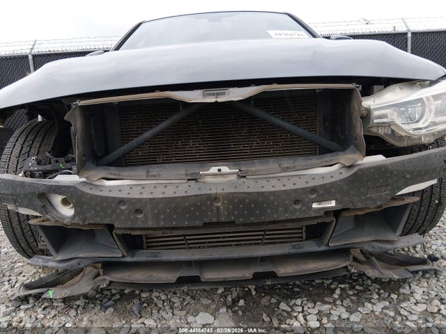 44384743 :رقم المزاد ، WBA8E9G5XGNU28470 vin ، 2016 Bmw 328i مزاد بيع
