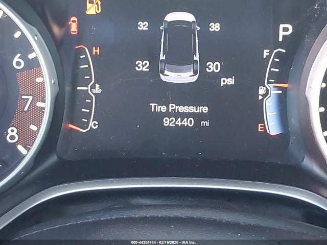 2018 Jeep Compass Limited 4x4 მანქანა იყიდება აუქციონზე, vin: 3C4NJDCB4JT372906, აუქციონის ნომერი: 44384744