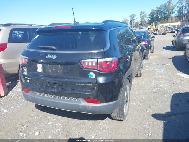 2018 Jeep Compass Limited 4x4 მანქანა იყიდება აუქციონზე, vin: 3C4NJDCB4JT372906, აუქციონის ნომერი: 44384744