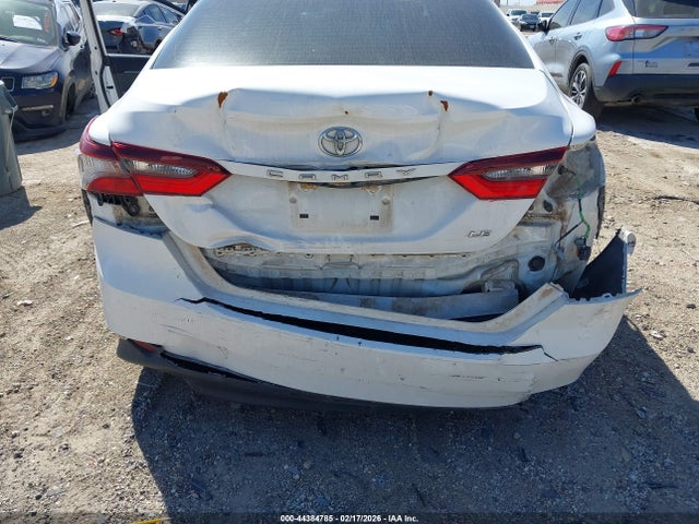 4T1C11AK7MU580972 Toyota CAMRY LE
