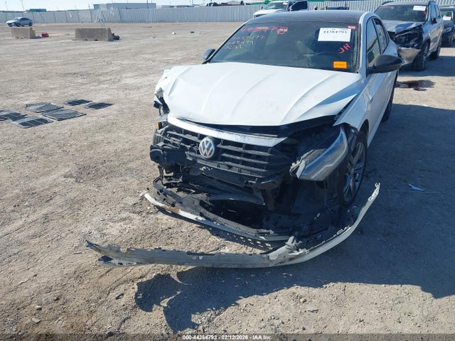 44384793 :رقم المزاد ، 3VWC57BU5KM085499 vin ، 2019 Volkswagen Jetta 1.4t R-line/1.4t S/1.4t Se مزاد بيع