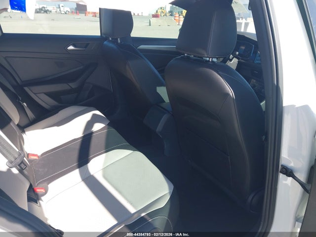 44384793 :رقم المزاد ، 3VWC57BU5KM085499 vin ، 2019 Volkswagen Jetta 1.4t R-line/1.4t S/1.4t Se مزاد بيع