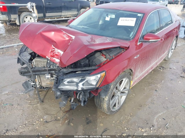 Продажа на аукционе авто 2017 Volkswagen Passat 1.8t R-line, vin: 1VWDT7A36HC064447, номер лота: 44384794