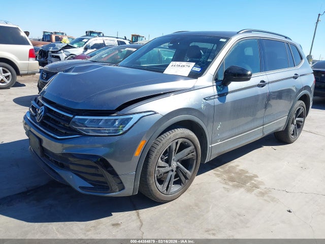 Продаж на аукціоні авто 2023 Volkswagen Tiguan 2.0t Se R-line Black, vin: 3VVCB7AX4PM118332, номер лоту: 44384879