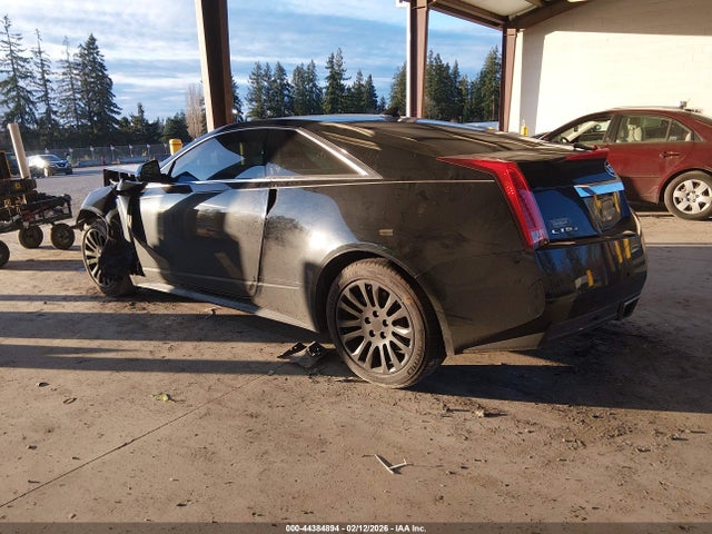 2011 CADILLAC CTS 1G6DM1EDXB0143020 Photo 2