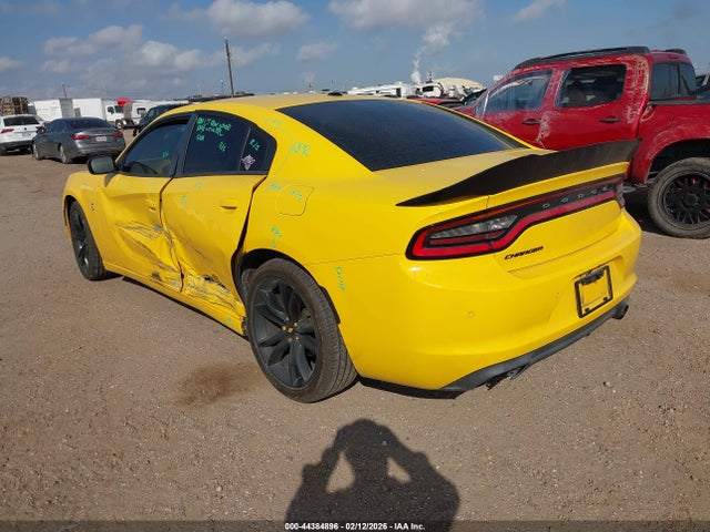 2017 DODGE CHARGER 2C3CDXBG9HH553620 Photo 2