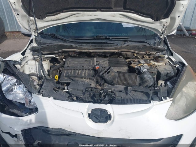JM1DE1KZ1E0188846 Mazda Mazda2 Sport