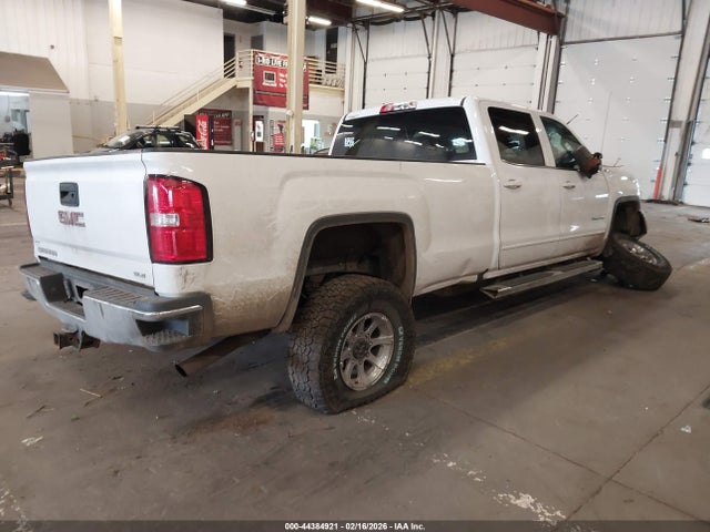 44384921 :رقم المزاد ، 1GT12PEG6KF116896 vin ، 2019 Gmc Sierra 2500hd Sle مزاد بيع
