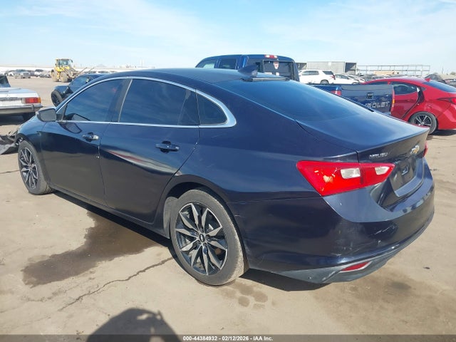 1G1ZE5ST0HF293932 Chevrolet MALIBU 1LT