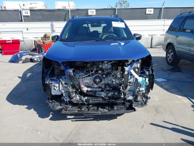 Subaru Forester Limited Hybrid 2025 JF2SLSRD4SH404099 Image 13