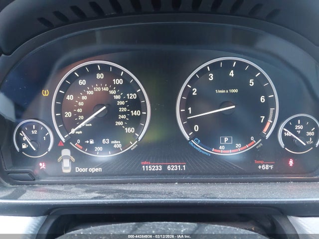 2013 Bmw 535i მანქანა იყიდება აუქციონზე, vin: WBAFR7C5XDC822631, აუქციონის ნომერი: 44384936