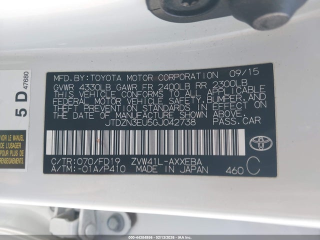 JTDZN3EU5GJ042738 Toyota Prius V Two