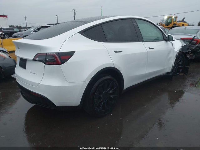 2021 Tesla Model Y Long Range Dual Motor All-wheel Drive მანქანა იყიდება აუქციონზე, vin: 5YJYGDEE5MF201460, აუქციონის ნომერი: 44384961