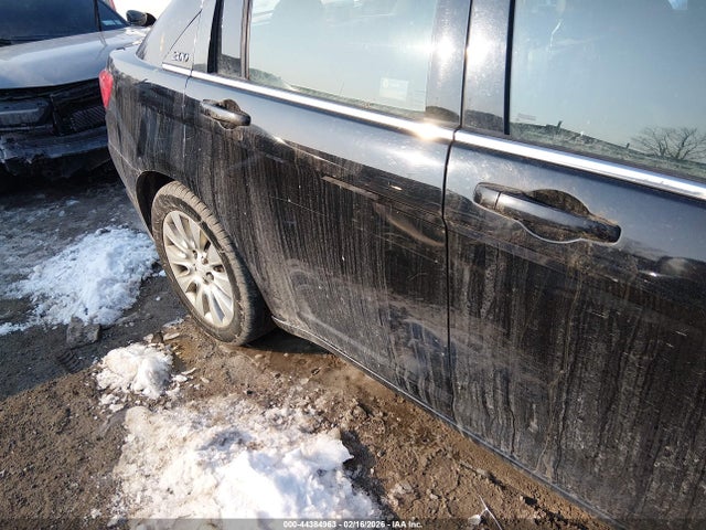 Aukcja sprzedaży 2014 Chrysler 200 Lx, vin: 1C3CCBAB6EN141332, numer aukcji: 44384963