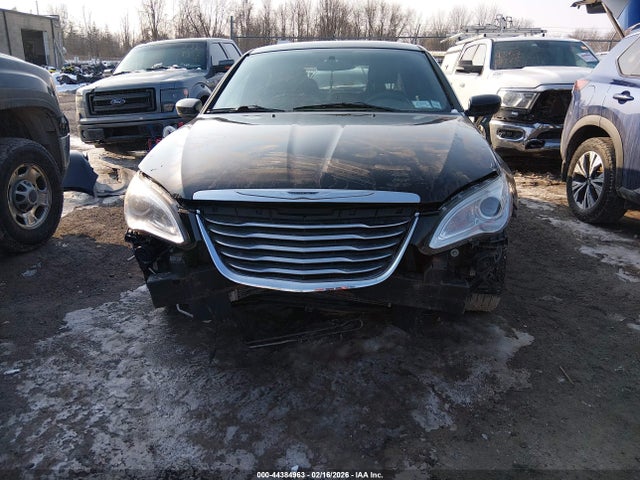 Aukcja sprzedaży 2014 Chrysler 200 Lx, vin: 1C3CCBAB6EN141332, numer aukcji: 44384963