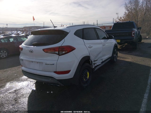 KM8J33A29HU376452 Hyundai Tucson Sport