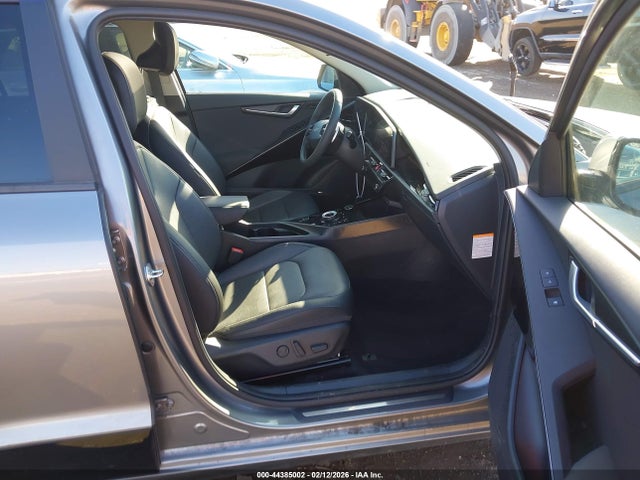 KNDCT3L16R5109931 KIA Niro Ev Wave