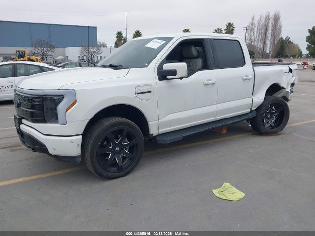 2022 FORD F-150 LIGHTNING 1FT6W1EV9NWG09885 Photo 1