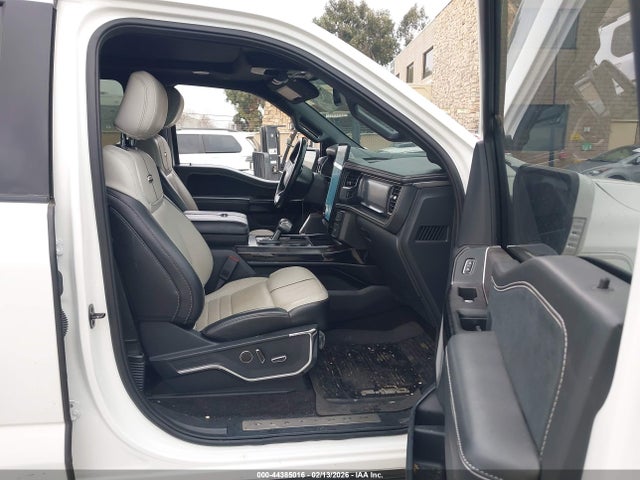 2022 FORD F-150 LIGHTNING 1FT6W1EV9NWG09885 Photo 4