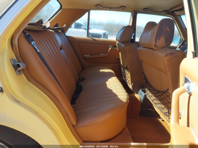 1977 MERCEDES 230 12302312049267 Photo 7