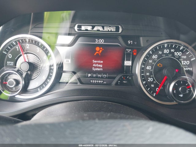 Продажа на аукционе авто 2020 Ram 1500 Laramie  4x4 5'7 Box, vin: 1C6SRFJT6LN226116, номер лота: 44385028