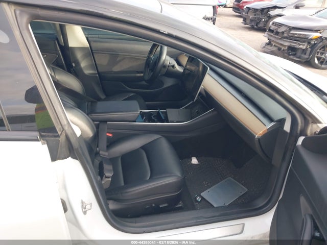 2020 TESLA MODEL 3 5YJ3E1EA0LF504284 Photo 4