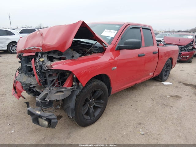 2015 RAM 1500 1C6RR6FT1FS565511 Photo 1