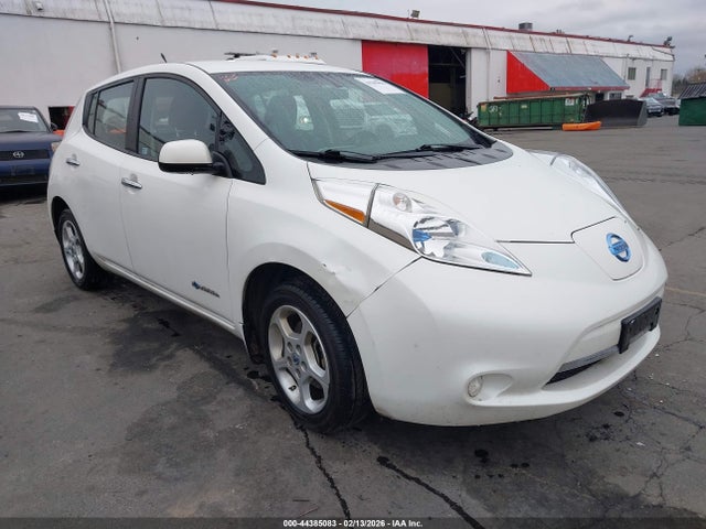 2013 NISSAN LEAF 1N4AZ0CP8DC415421