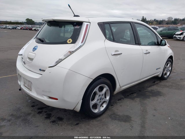 2013 NISSAN LEAF 1N4AZ0CP8DC415421 Photo 3