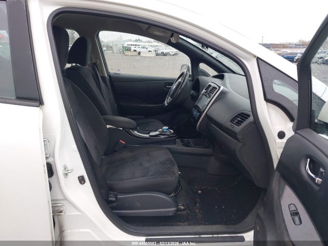 2013 NISSAN LEAF 1N4AZ0CP8DC415421 Photo 4