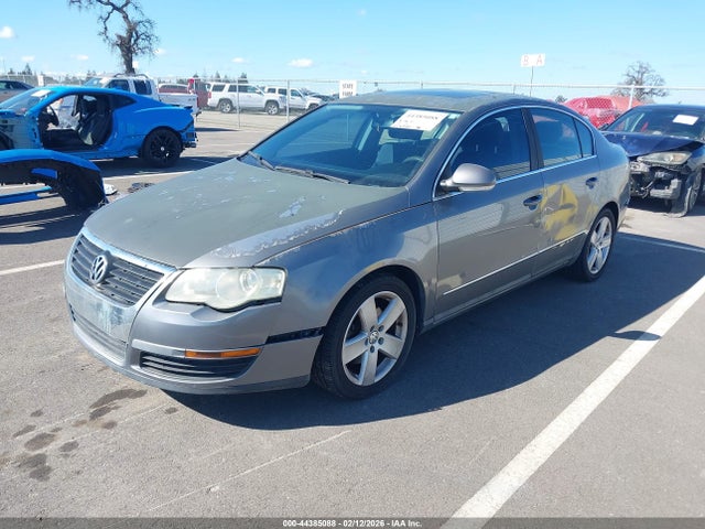 2006 Volkswagen Passat 2.0t მანქანა იყიდება აუქციონზე, vin: WVWAK73C16E075427, აუქციონის ნომერი: 44385088