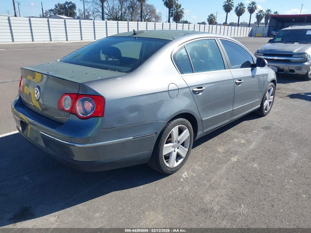 2006 Volkswagen Passat 2.0t მანქანა იყიდება აუქციონზე, vin: WVWAK73C16E075427, აუქციონის ნომერი: 44385088