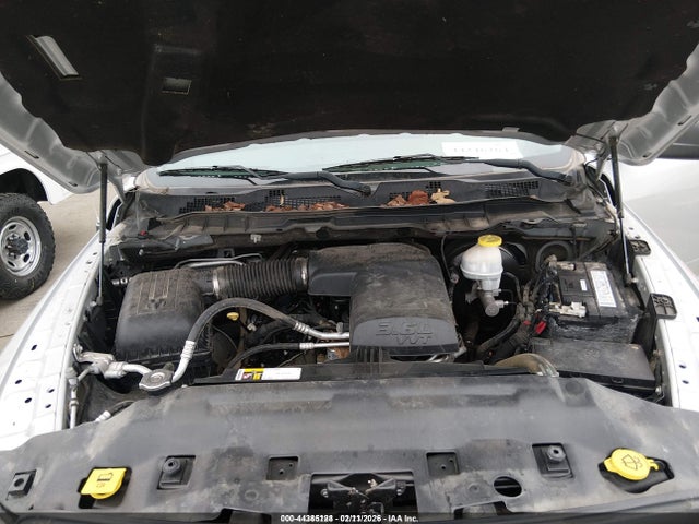 1C6RR7FG1HS616503 RAM 1500 Tradesman 4x4 6&#039;4 Box