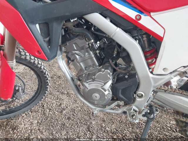 MLHND1611R5300305 Honda Crf300 L