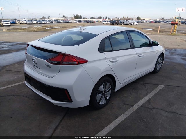 KMHC65LC2JU100251 Hyundai Ioniq Hybrid Blue