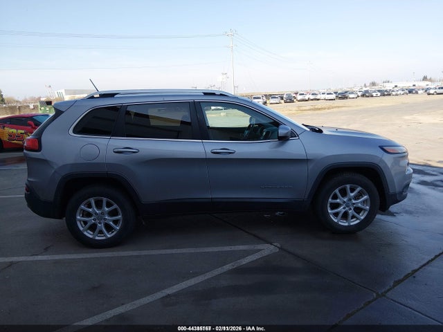 Jeep Cherokee Latitude 4x4 2018 1C4PJMCBXJD528526 Image 13
