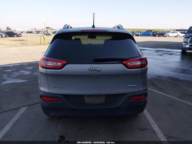 Jeep Cherokee Latitude 4x4 2018 1C4PJMCBXJD528526 Image 16