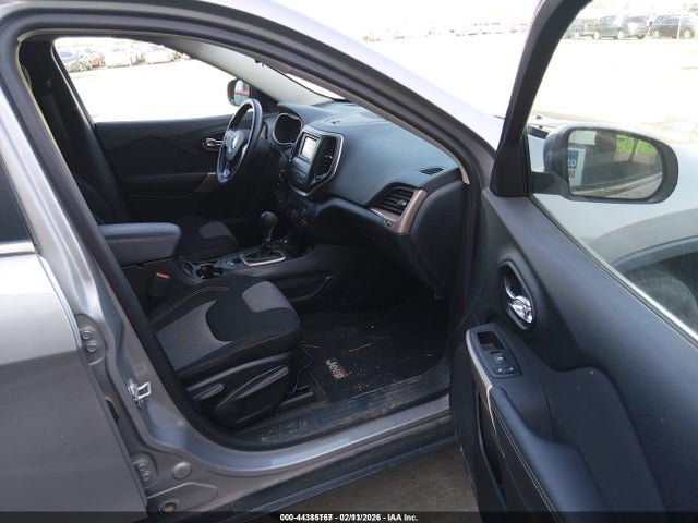 Jeep Cherokee Latitude 4x4 2018 1C4PJMCBXJD528526 Image 5
