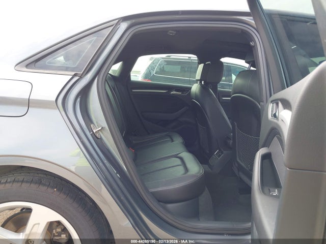 2018 AUDI A3 WAUAUGFF8J1053440 Photo 7
