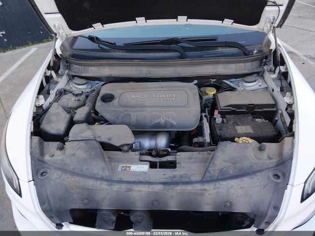 1C4PJLAB8GW342137 Jeep Cherokee Sport