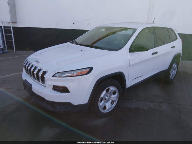 1C4PJLAB8GW342137 Jeep Cherokee Sport