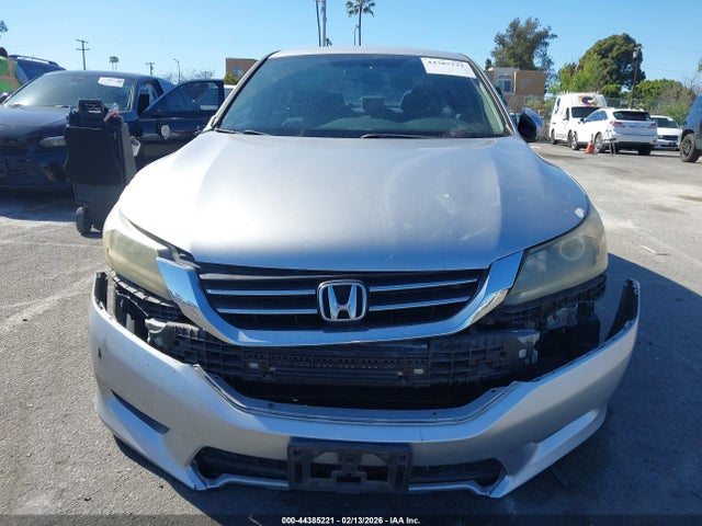 1HGCR2F36EA282700 Honda ACCORD LX