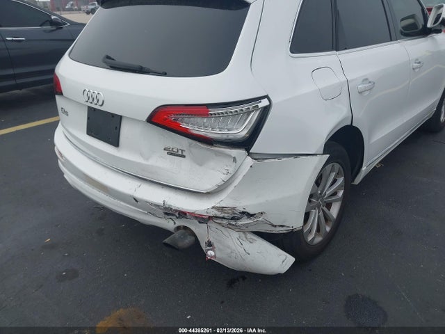 2016 Audi Q5 2.0t Premium მანქანა იყიდება აუქციონზე, vin: WA1C2AFP8GA100136, აუქციონის ნომერი: 44385261