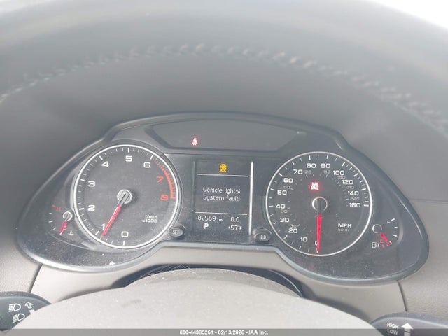 2016 Audi Q5 2.0t Premium მანქანა იყიდება აუქციონზე, vin: WA1C2AFP8GA100136, აუქციონის ნომერი: 44385261