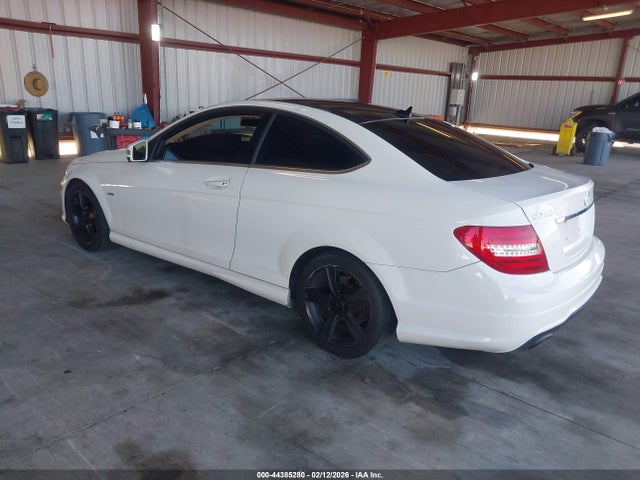 Aukcja sprzedaży 2012 Mercedes-benz C 250, vin: WDDGJ4HB4CF775711, numer aukcji: 44385280