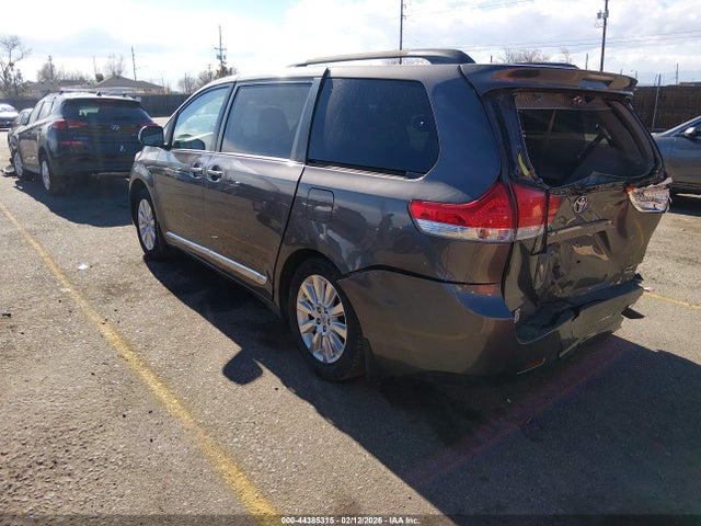 Продаж на аукціоні авто 2012 Toyota Sienna Xle 7 Passenger, vin: 5TDDK3DC5CS035099, номер лоту: 44385315