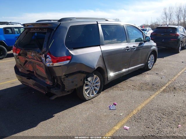 Продаж на аукціоні авто 2012 Toyota Sienna Xle 7 Passenger, vin: 5TDDK3DC5CS035099, номер лоту: 44385315