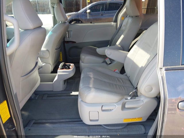 Продаж на аукціоні авто 2012 Toyota Sienna Xle 7 Passenger, vin: 5TDDK3DC5CS035099, номер лоту: 44385315