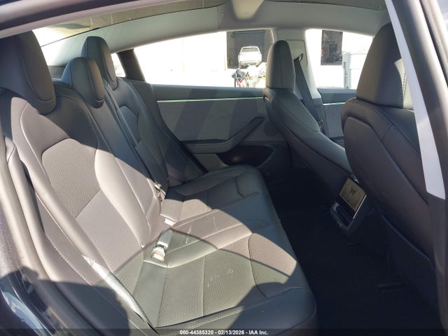 2025 TESLA MODEL 3 5YJ3E1EA3SF037876 Photo 7