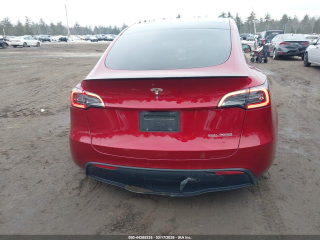 Продажа на аукционе авто 2024 Tesla Model Y Performance Dual Motor All-wheel Drive, vin: 7SAYGDEF3RA320771, номер лота: 44385335